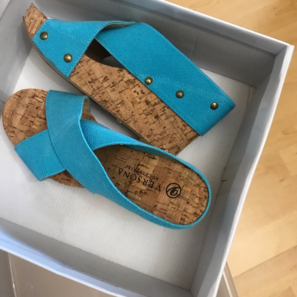 Aqua wedge shoes